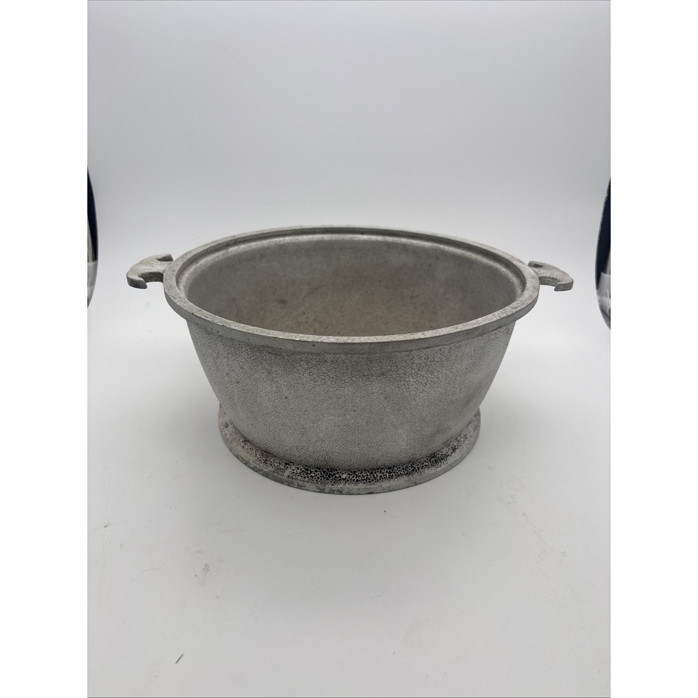 Vintage Guardian Service Ware Aluminum Pot Dutch Oven 4.5" x 9 5/8" No Lid